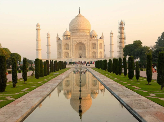00011_Taj Mahal_Schoene Aussichten Touristik-2430511_1280